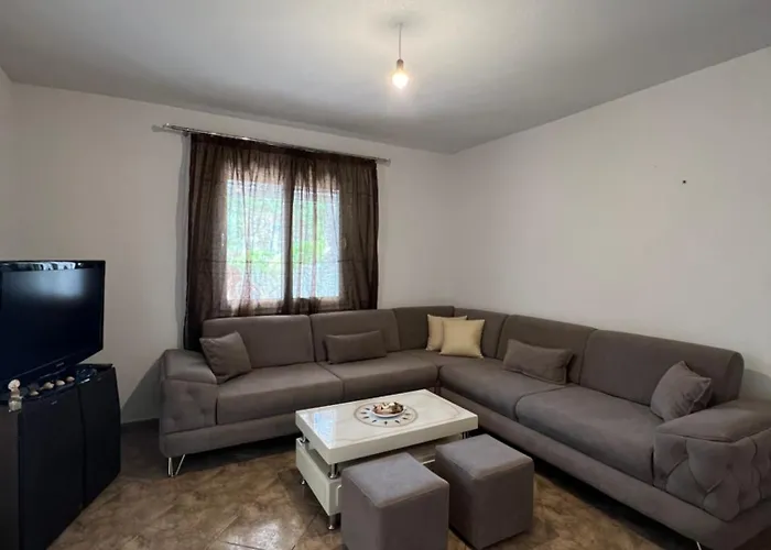 Cangollari Seaside House *